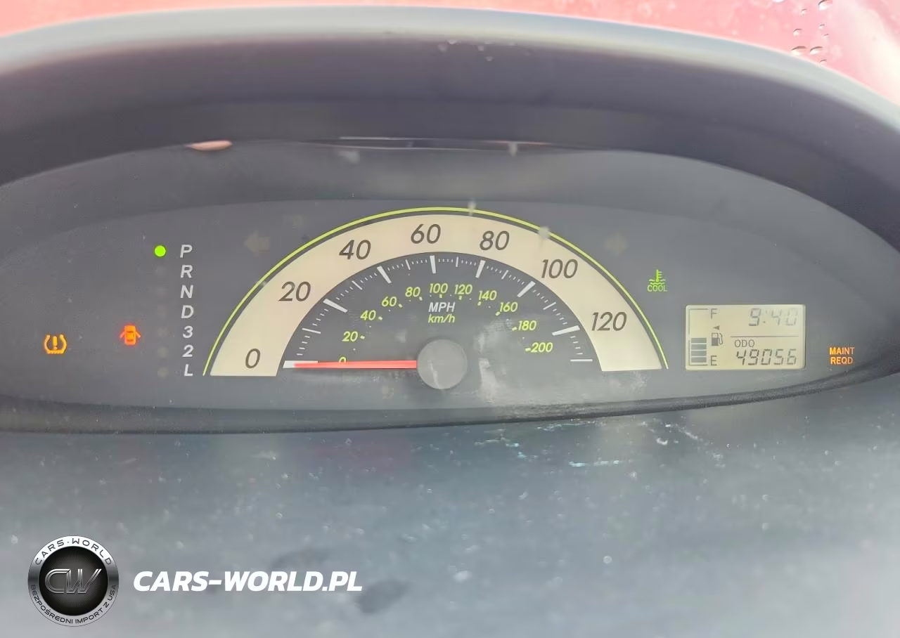 2007 Toyota Yaris Base VIN:JTDBT923371040136 - 9