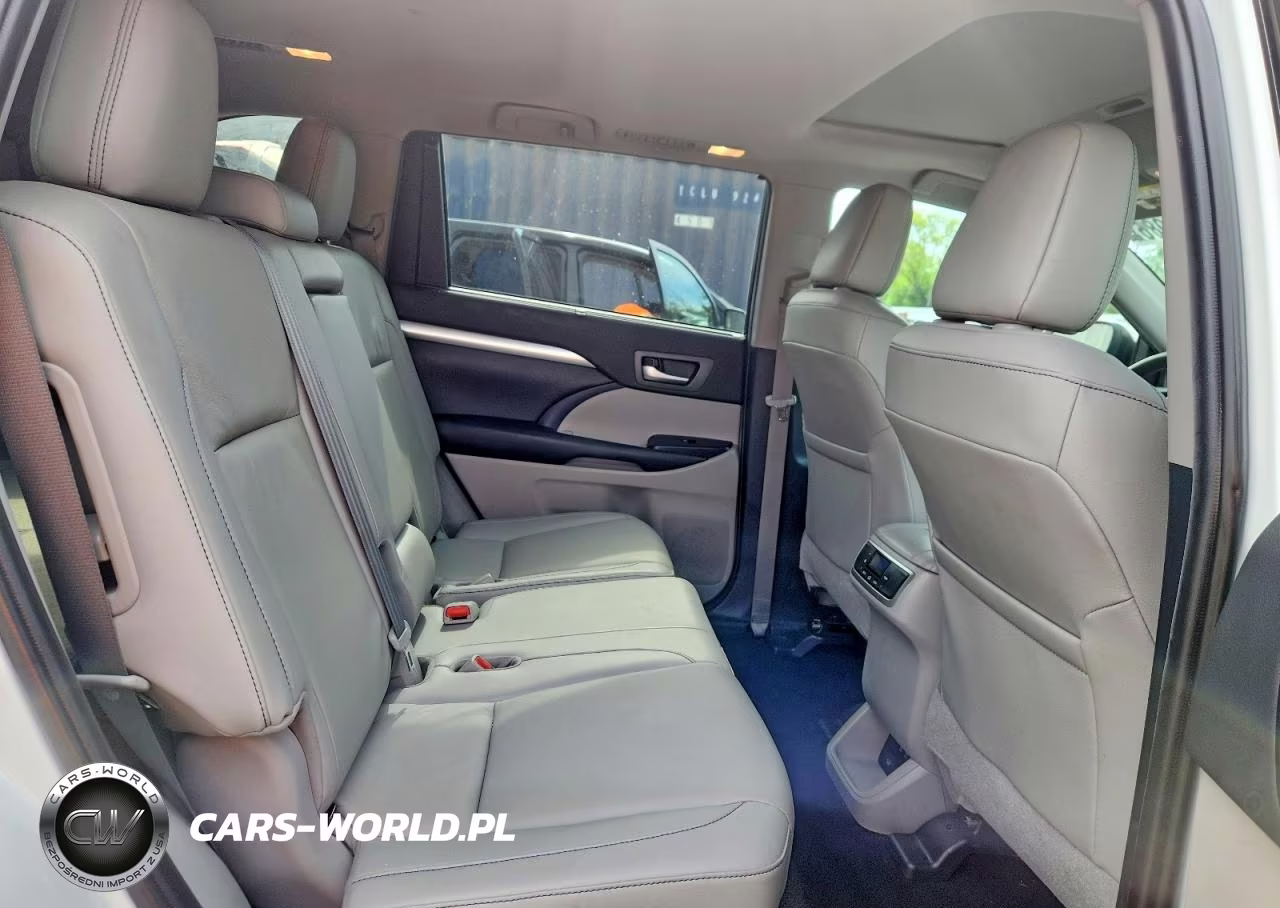 2019 Toyota Highlander Xle VIN:5TDKZRFH5KS560824 - 11