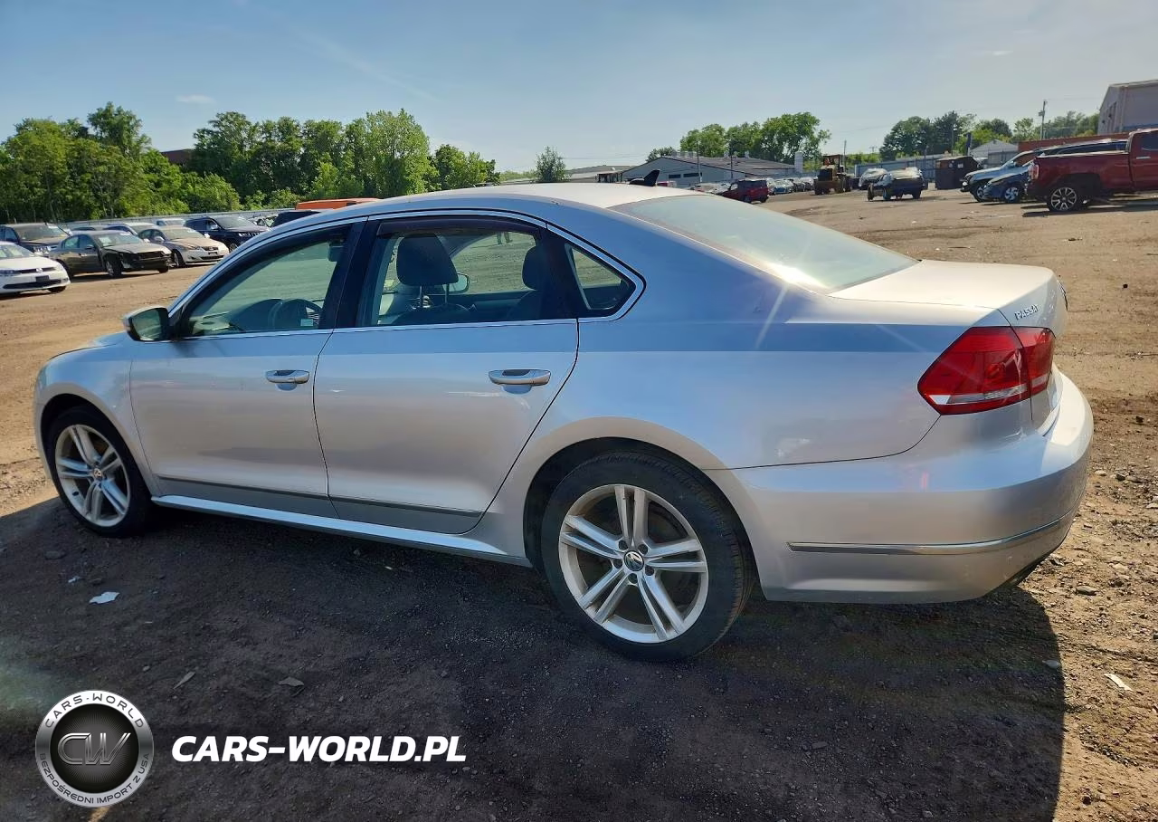 2015 Volkswagen Passat Se VIN:1VWBT7A34FC004428 - 2