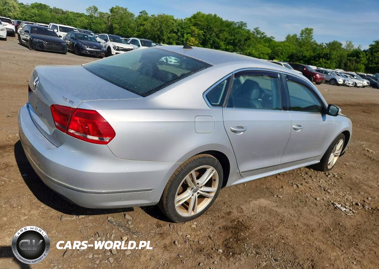 2015 Volkswagen Passat Se VIN:1VWBT7A34FC004428 - 3
