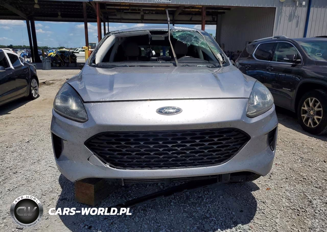 2021 Ford Escape Se VIN:1FMCU9G67MUA39825 - 5
