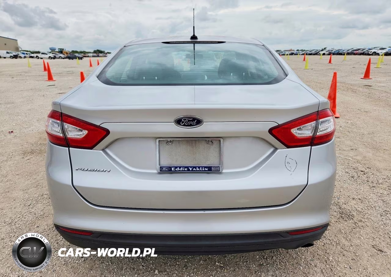 2014 Ford Fusion S VIN:1FA6P0G73E5372893 - 6