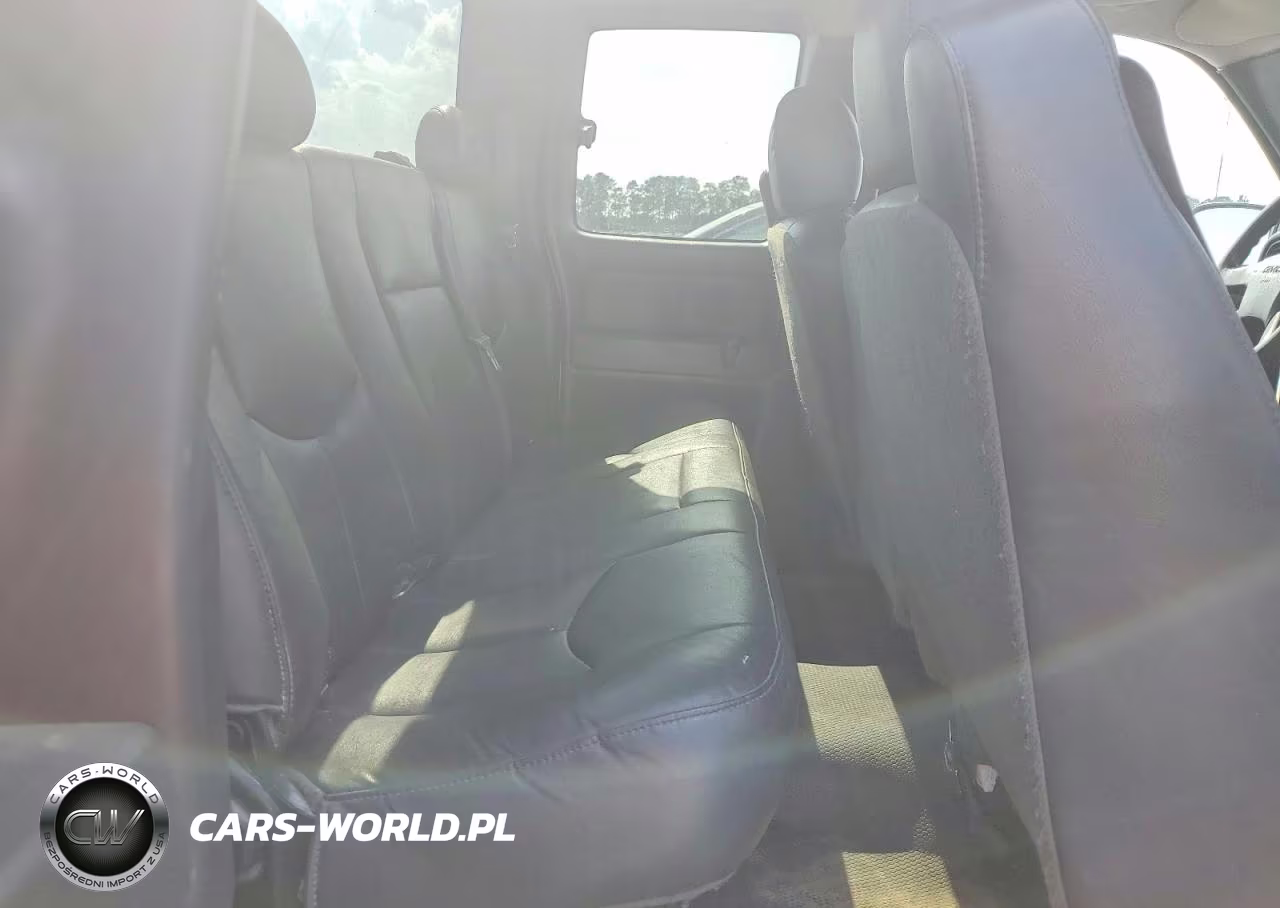 2007 GMC New Sierra C1500 Classic VIN:1GTEC19X97Z122770 - 10