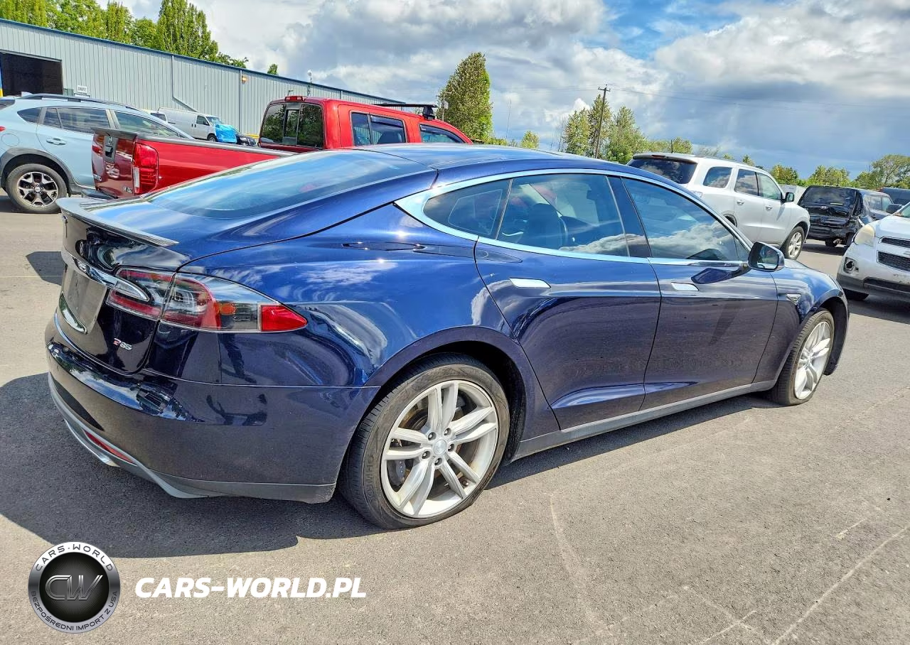 2014 Tesla Model S VIN:5YJSA1H17EFP47435 - 3