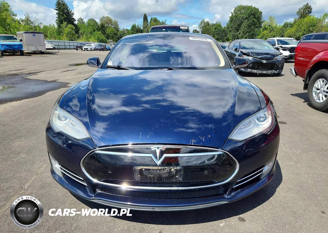 2014 Tesla Model S VIN:5YJSA1H17EFP47435 - 5