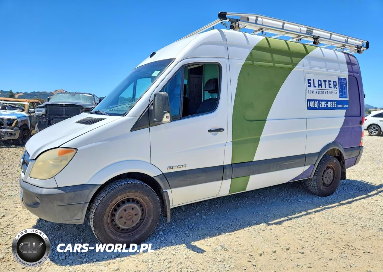 2006 Mercedes Benz Sprinter 2500 Delivery Van – zdjęcie 1 z 13
