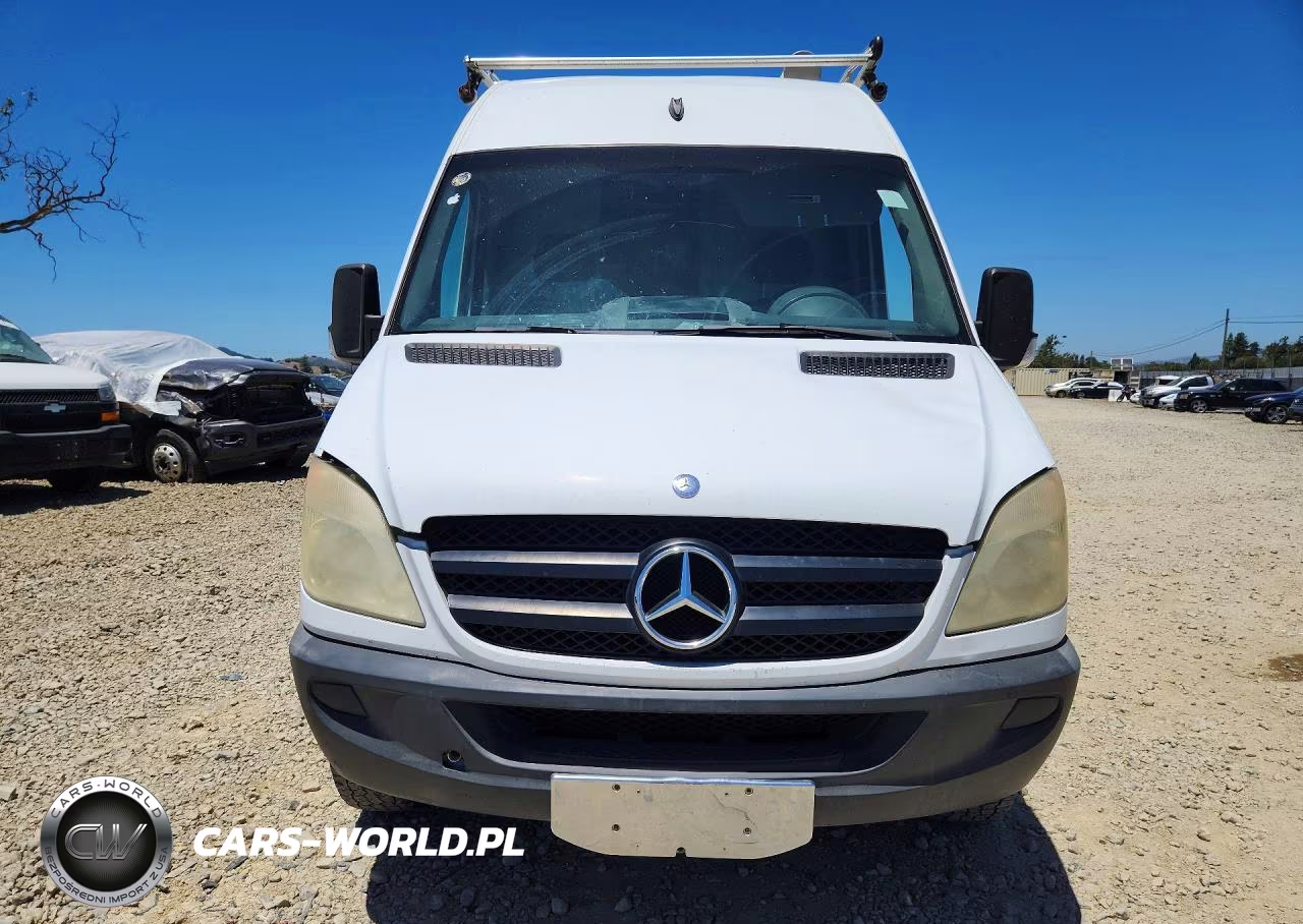 2006 Mercedes Benz Sprinter 2500 Delivery Van VIN:WD0PE745185226147 - 5