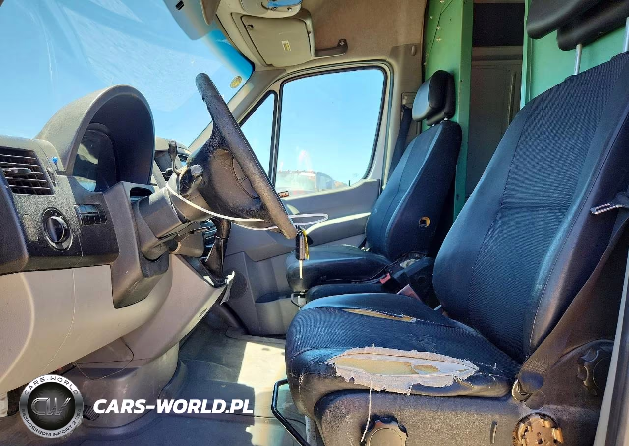 2006 Mercedes Benz Sprinter 2500 Delivery Van VIN:WD0PE745185226147 - 7