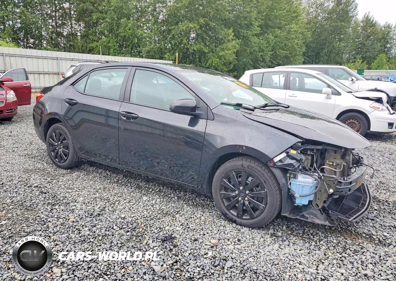 2017 Toyota Corolla Le VIN:5YFBURHE1HP641645 - 4