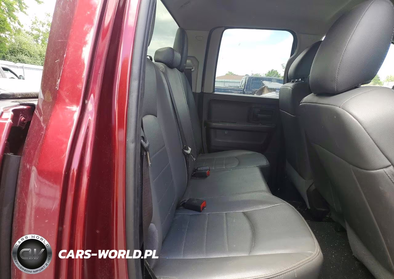 2018 Ram 1500 St VIN:1C6RR7FG3JS138607 - 10
