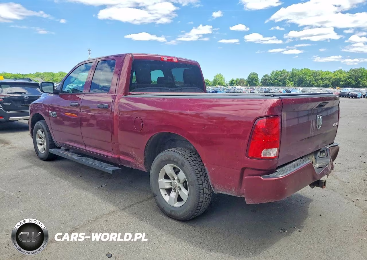 2018 Ram 1500 St VIN:1C6RR7FG3JS138607 - 2
