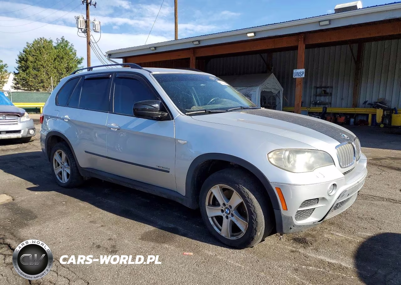 2012 BMW X5 xDrive35D VIN:5UXZW0C53CL668924 - 4