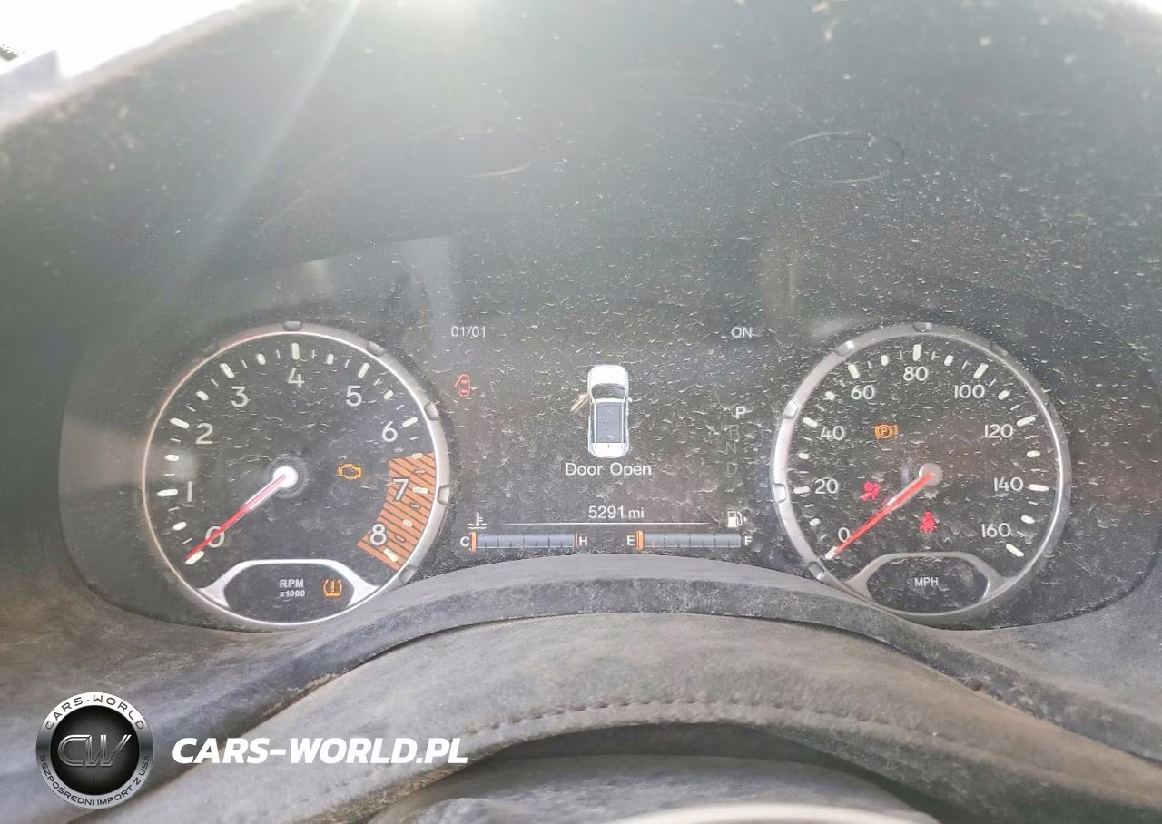 2022 Jeep Renegade Latitude VIN:ZACNJDB18NPN87126 - 9
