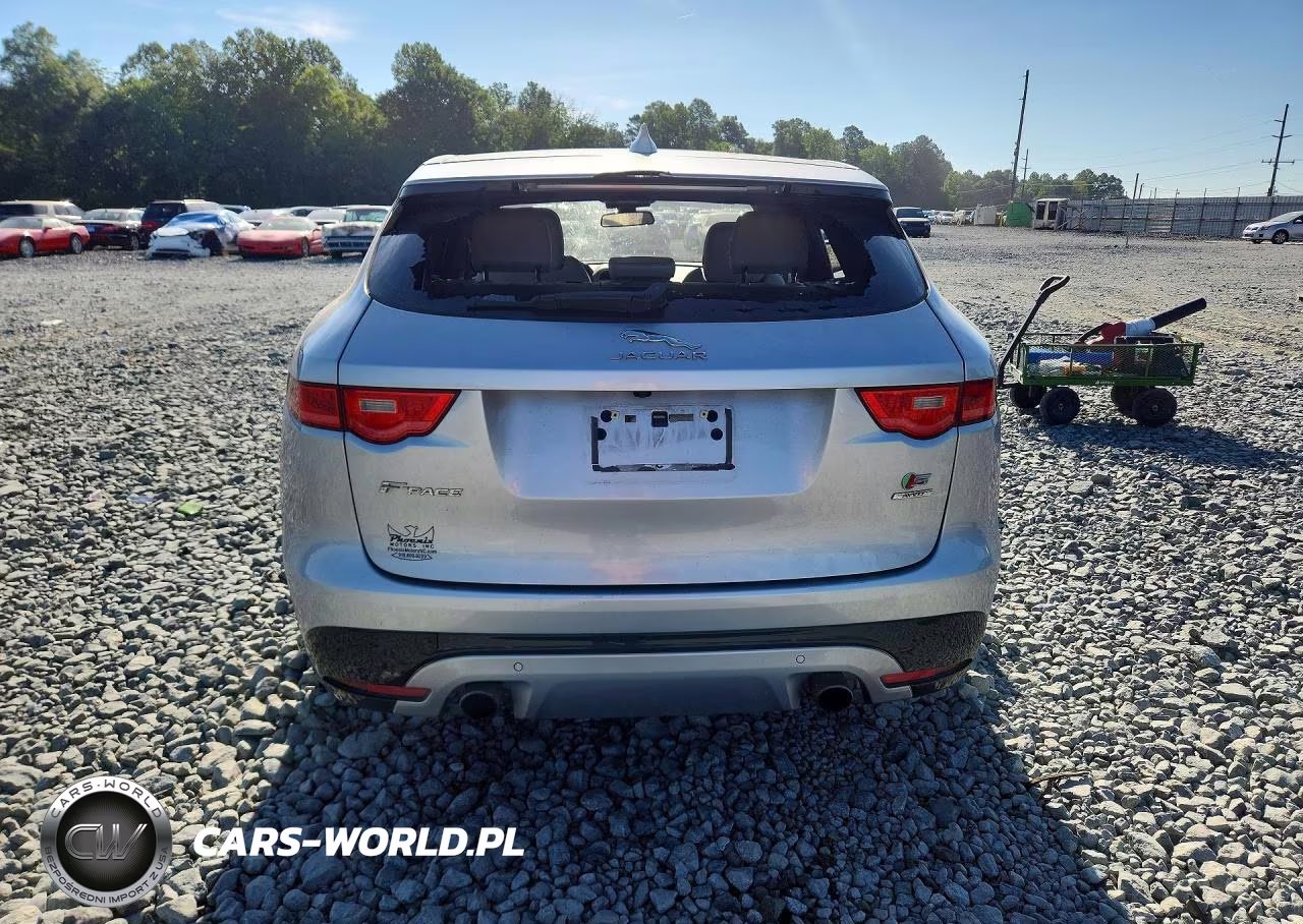 2017 Jaguar F-Pace First Edition VIN:SADCP2BV7HA056461 - 6