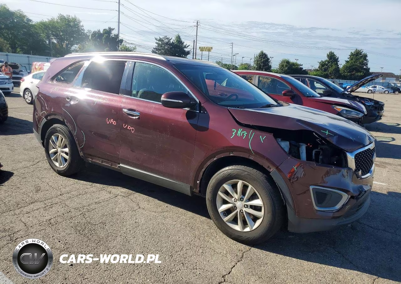 2017 Kia Sorento Lx VIN:5XYPG4A31HG193226 - 4