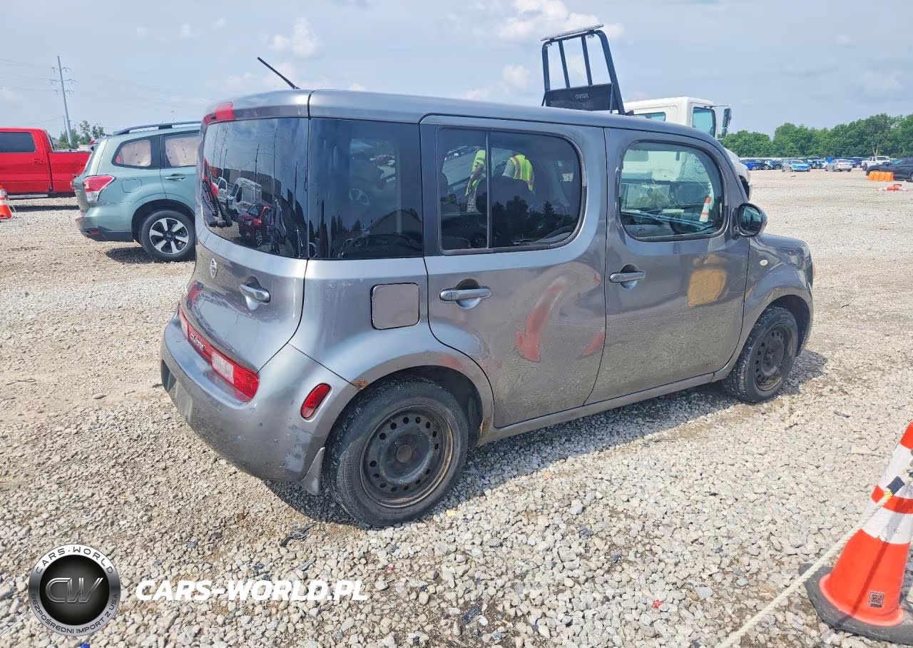 2010 Nissan Cube 1.8 VIN:JN8AZ2KR5AT165631 - 3