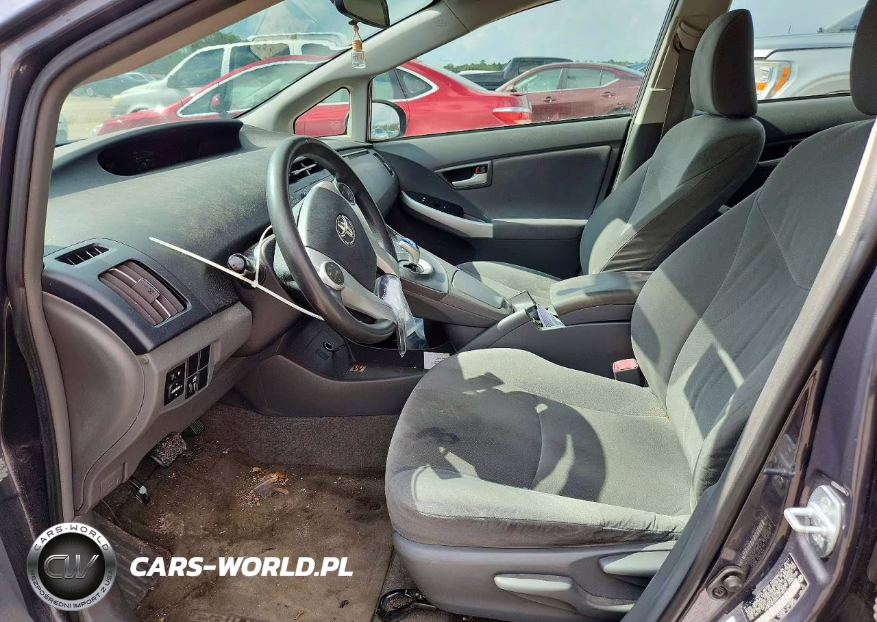 2011 Toyota Prius Two VIN:JTDKN3DU2B1419814 - 7