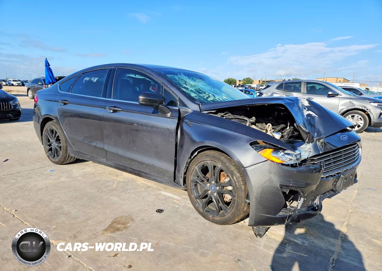 2019 Ford Fusion Se VIN:3FA6P0HD4KR133365 - 4