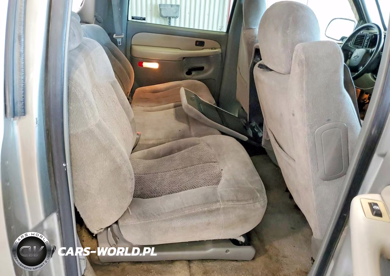 2000 Chevrolet Suburban K1500 VIN:3GNFK16T7YG123563 - 11