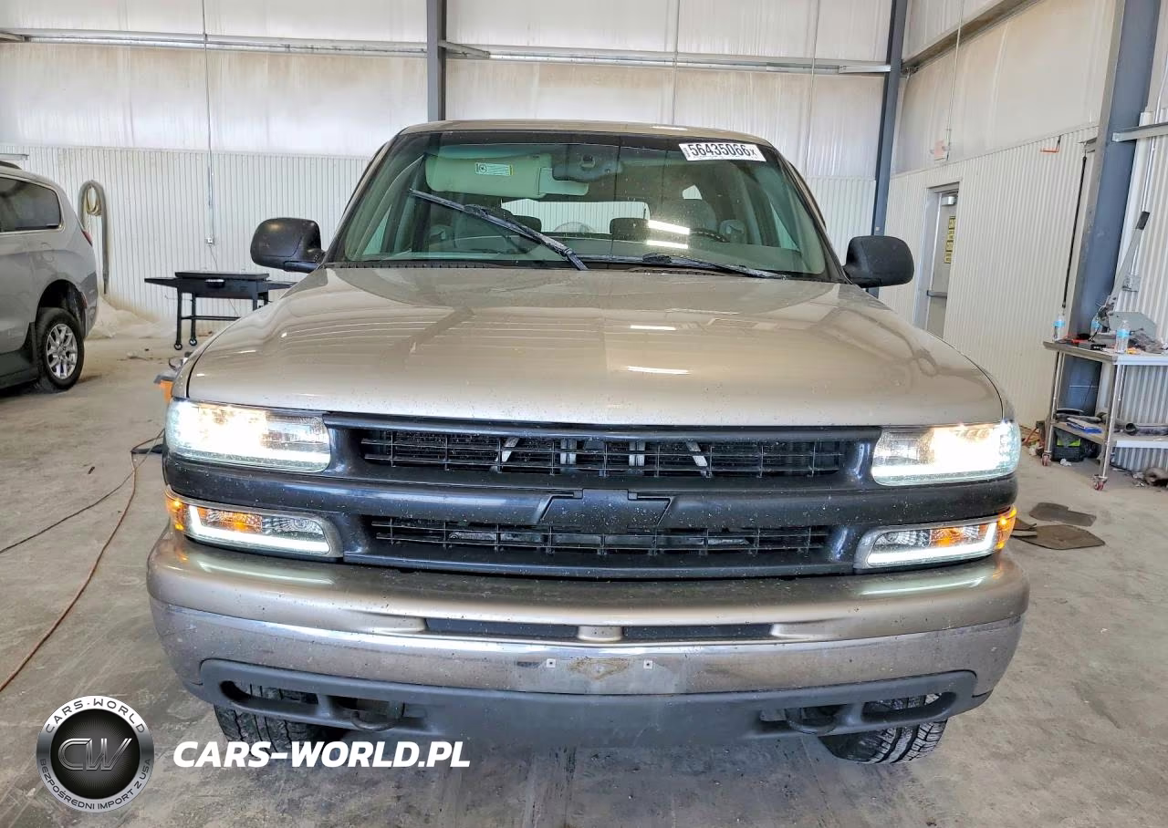 2000 Chevrolet Suburban K1500 VIN:3GNFK16T7YG123563 - 5