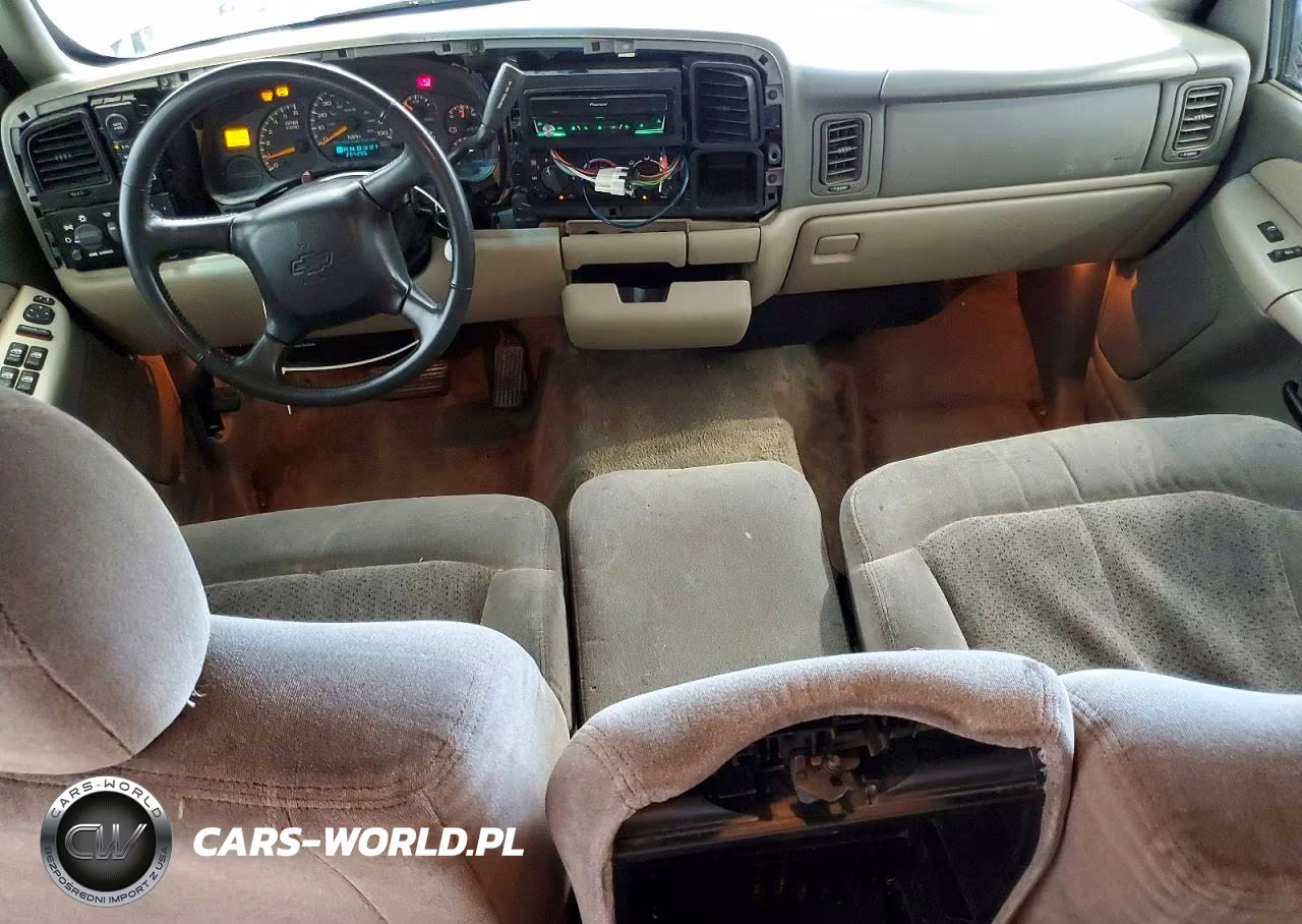 2000 Chevrolet Suburban K1500 VIN:3GNFK16T7YG123563 - 8