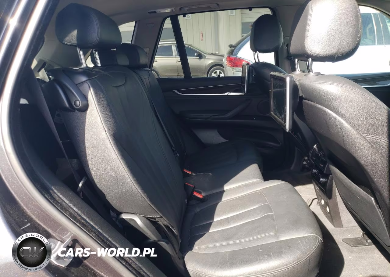 2016 BMW X5 xDrive35I VIN:5UXKR0C50G0P32062 - 11