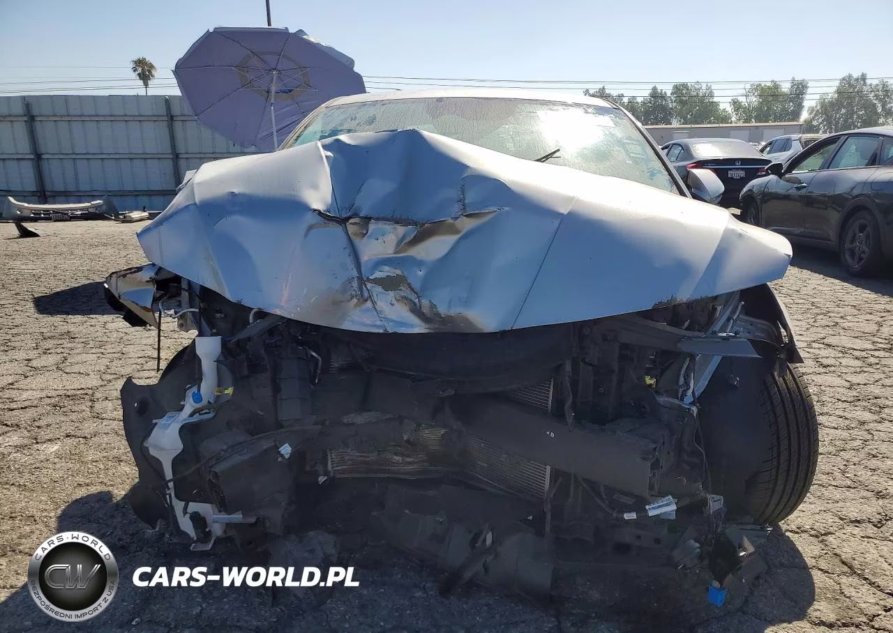 2023 Hyundai Elantra Sel VIN:5NPLS4AG2PH101869 - 5