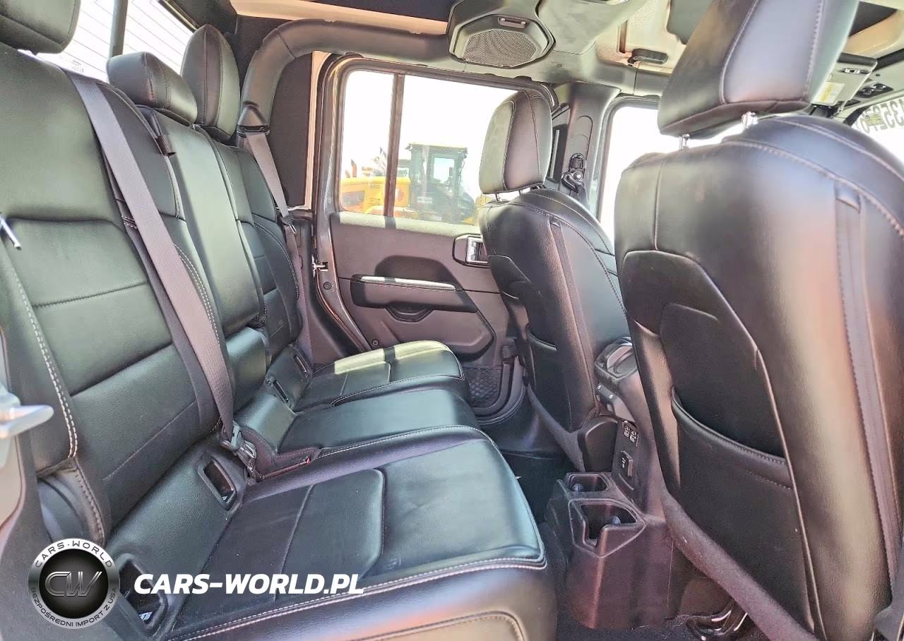 2020 Jeep Gladiator Overland VIN:1C6HJTFG9LL217871 - 10