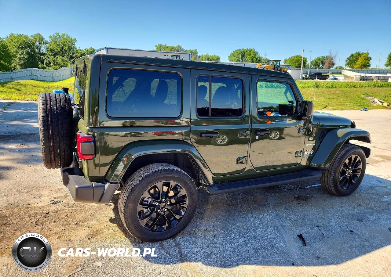 2023 Jeep Wrangler Sahara 4Xe VIN:1C4JJXP68PW556634 - 3