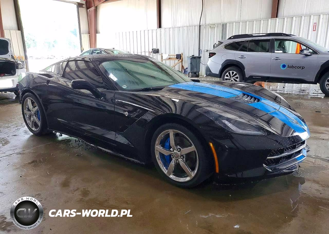 2015 Chevrolet Corvette Stingray 3Lt VIN:1G1YF2D70F5102374 - 4