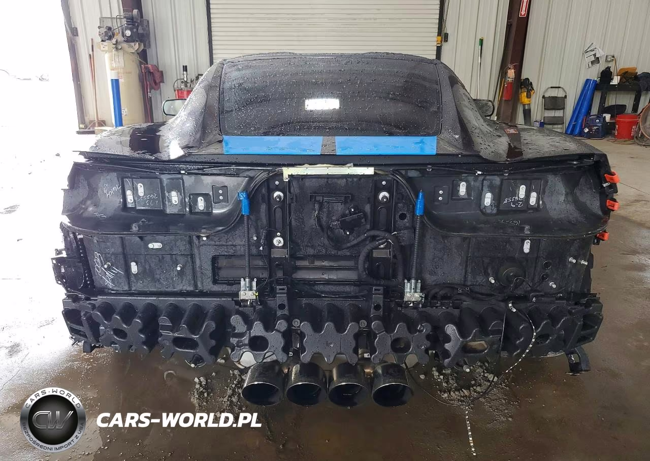 2015 Chevrolet Corvette Stingray 3Lt VIN:1G1YF2D70F5102374 - 6