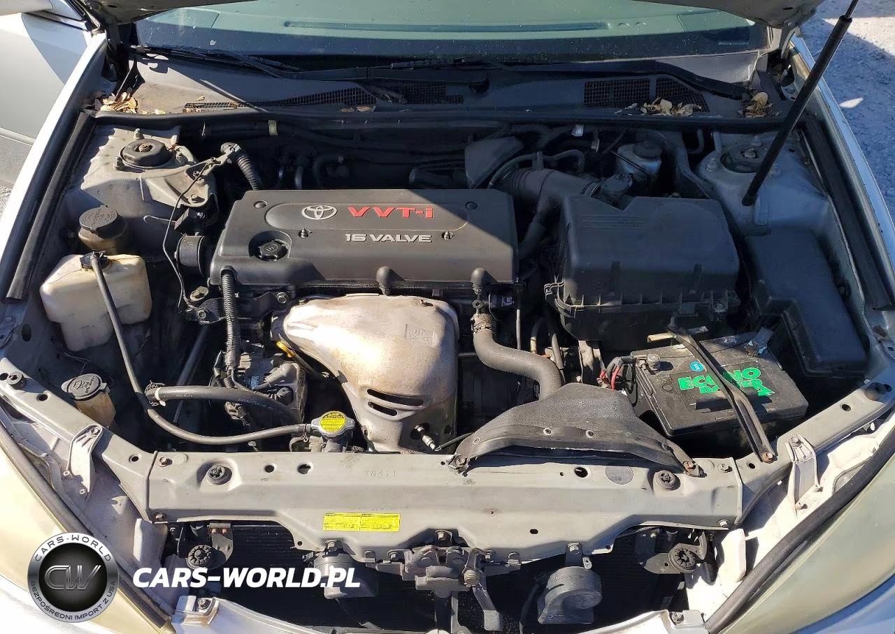 2003 Toyota Camry Le VIN:4T1BE32K83U672990 - 11