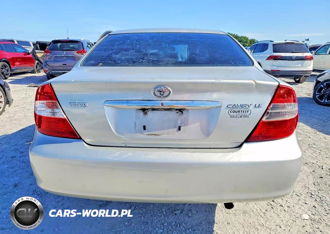 2003 Toyota Camry Le VIN:4T1BE32K83U672990 - 6