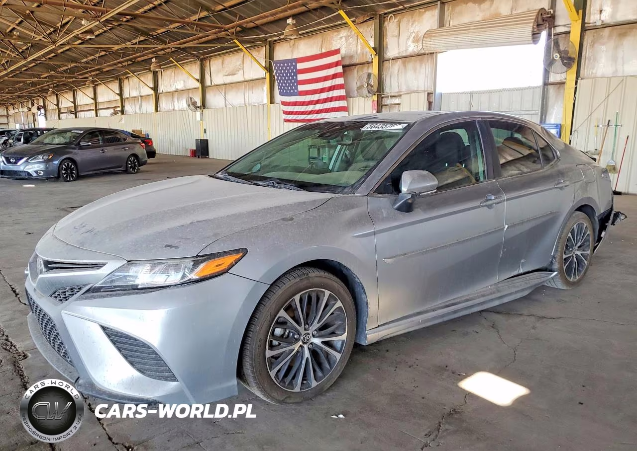 2020 Toyota Camry Se – zdjęcie 1 z 12