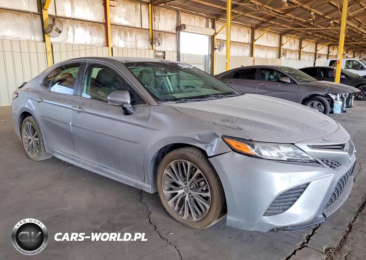 2020 Toyota Camry Se VIN:4T1J11AK4LU949633 - 4