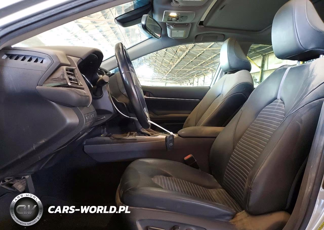 2020 Toyota Camry Se VIN:4T1J11AK4LU949633 - 7