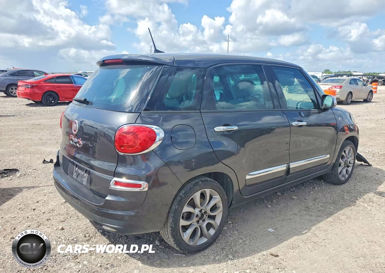 2020 Fiat 500L Lounge VIN:ZFBNFACH2LZ042796 - 3