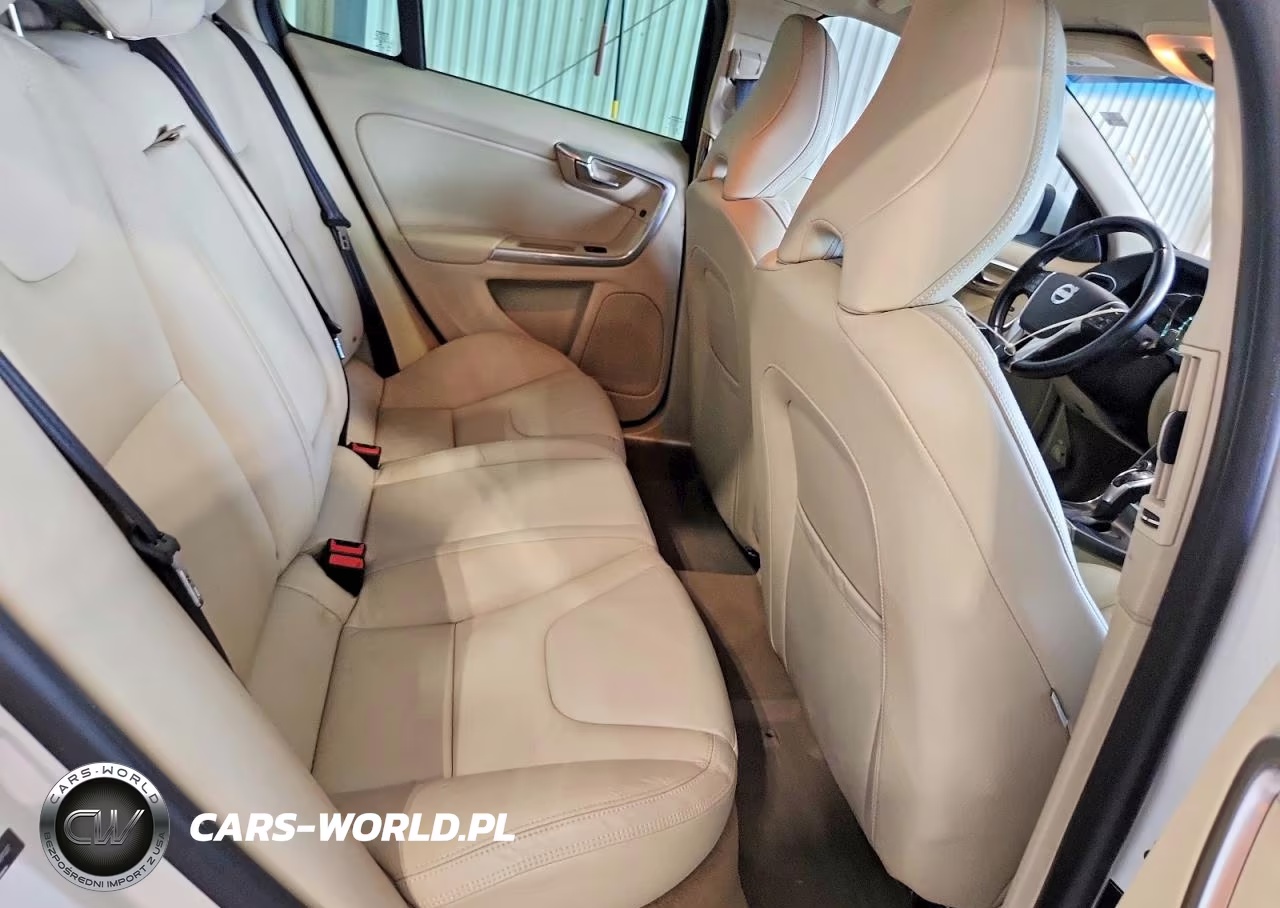 2014 Volvo S60 T5 VIN:YV1612FHXE1291327 - 10