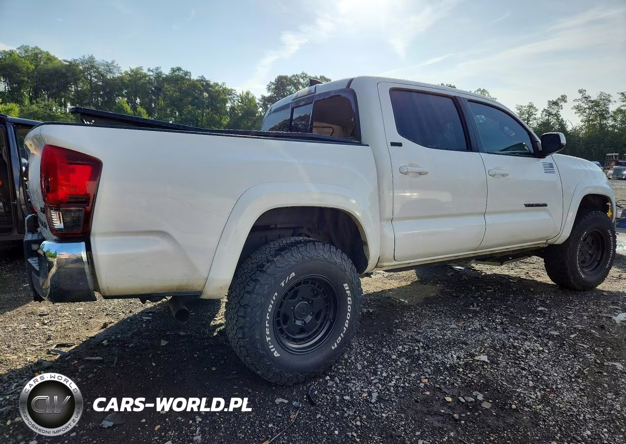 2021 Toyota Tacoma Sr5 V6 VIN:3TYCZ5AN5MT051060 - 3