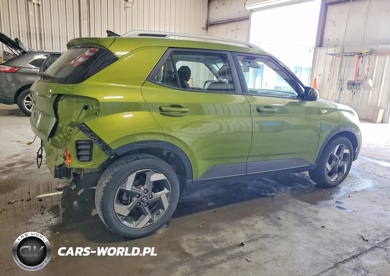2022 Hyundai Venue Sel VIN:KMHRC8A36NU155444 - 3