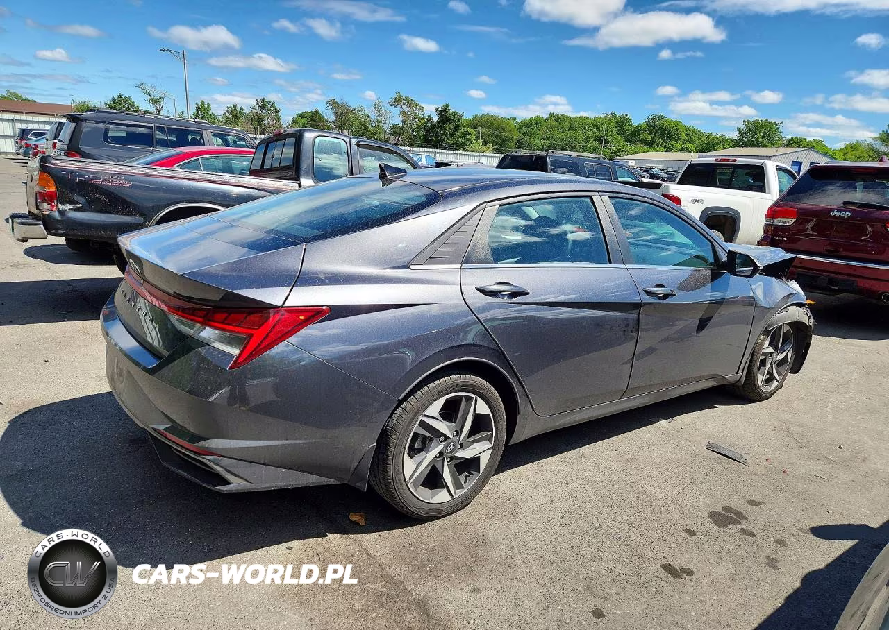 2022 Hyundai Elantra Sel VIN:5NPLN4AG1NH074443 - 3