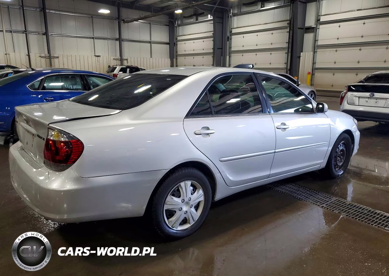 2005 Toyota Camry Se VIN:4T1BE32KX5U551087 - 3