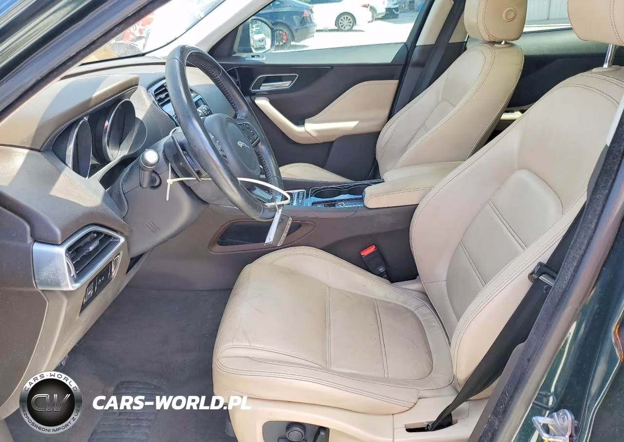 2017 Jaguar F-Pace Prestige VIN:SADCK2BV9HA088634 - 7