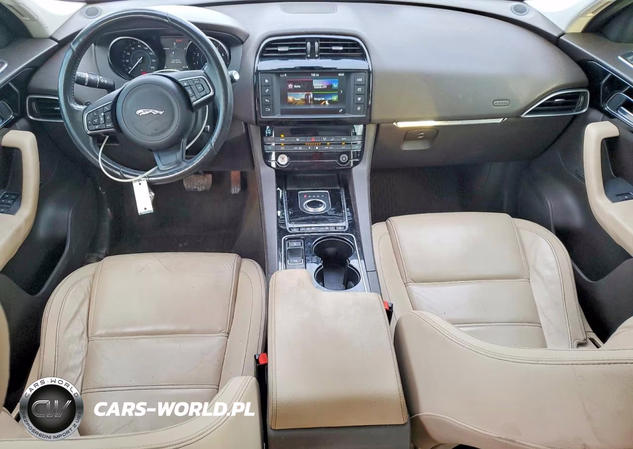 2017 Jaguar F-Pace Prestige VIN:SADCK2BV9HA088634 - 8