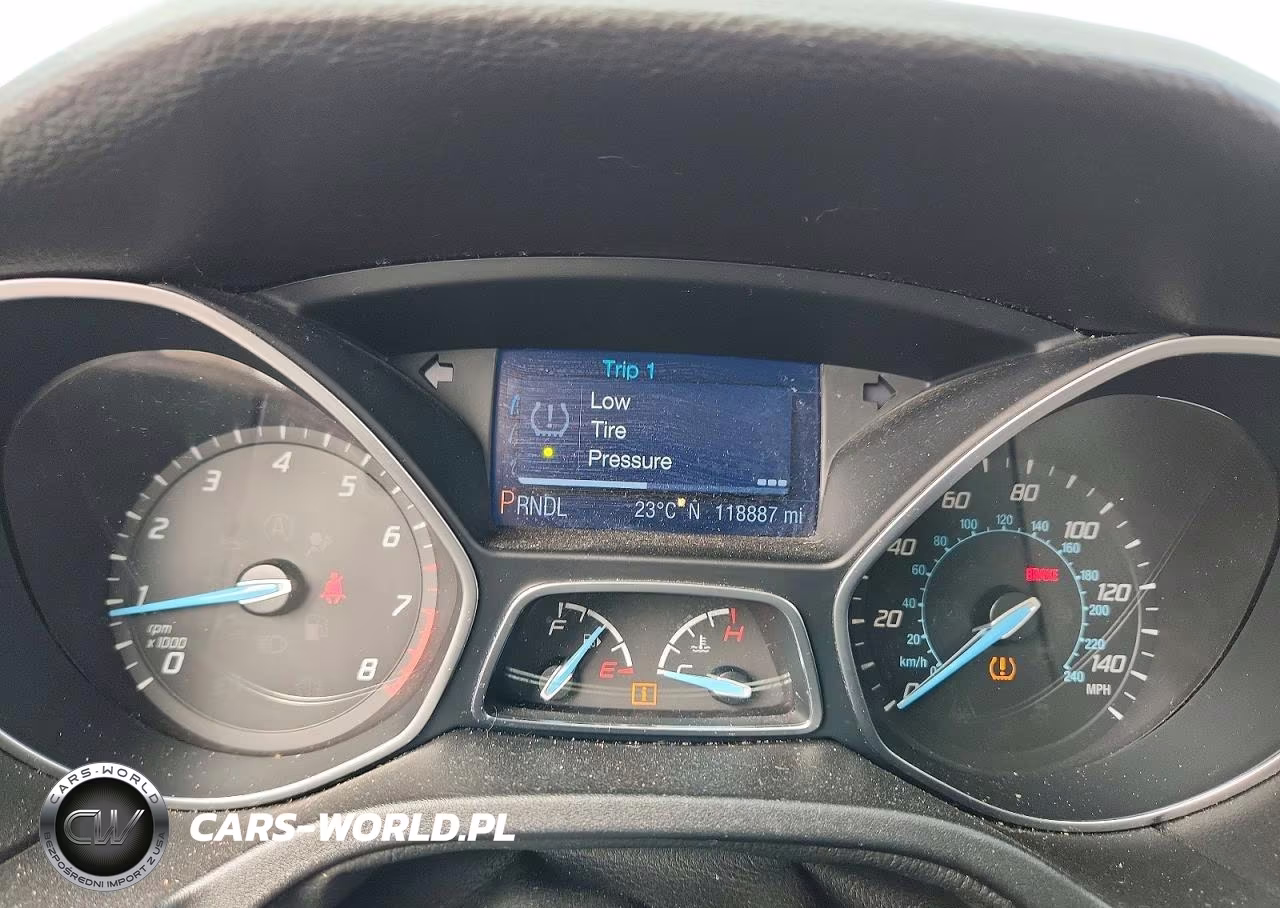 2013 Ford Focus Se VIN:1FADP3F28DL373398 - 9