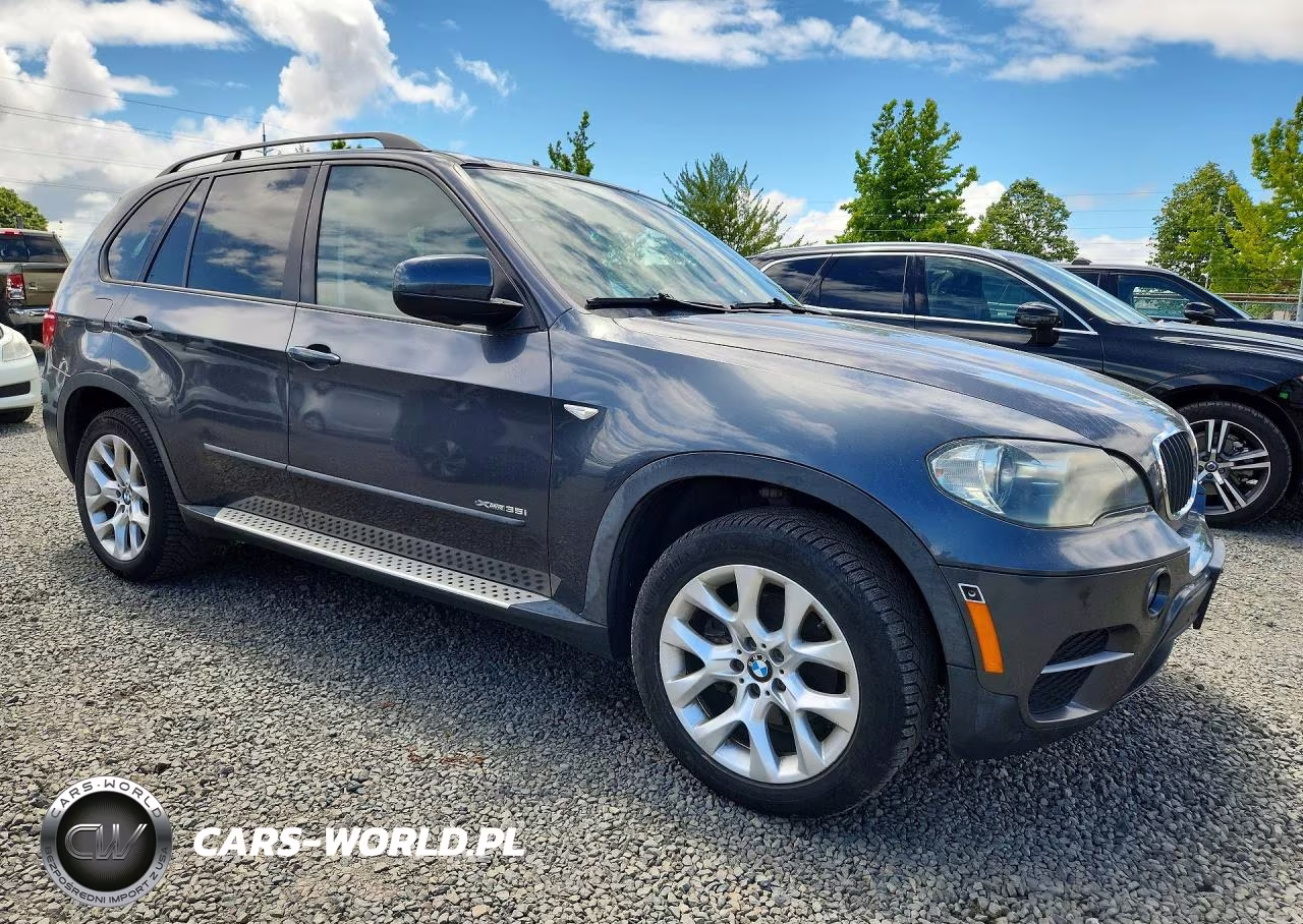2011 BMW X5 xDrive35I VIN:5UXZV4C56BL414701 - 4