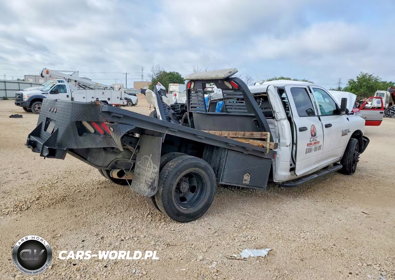 2018 Ram 3500 VIN:3C7WRSCL2JG362350 - 3