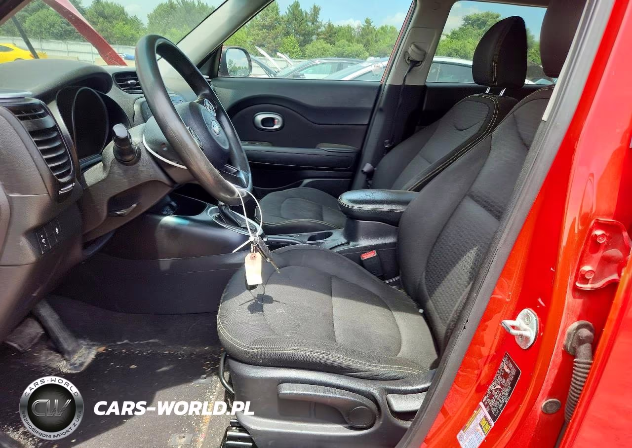 2016 Kia Soul + VIN:KNDJP3A51G7817894 - 7