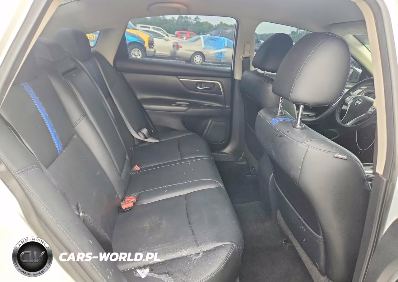 2018 Nissan Altima 2.5 Sr VIN:1N4AL3AP2JC264576 - 10