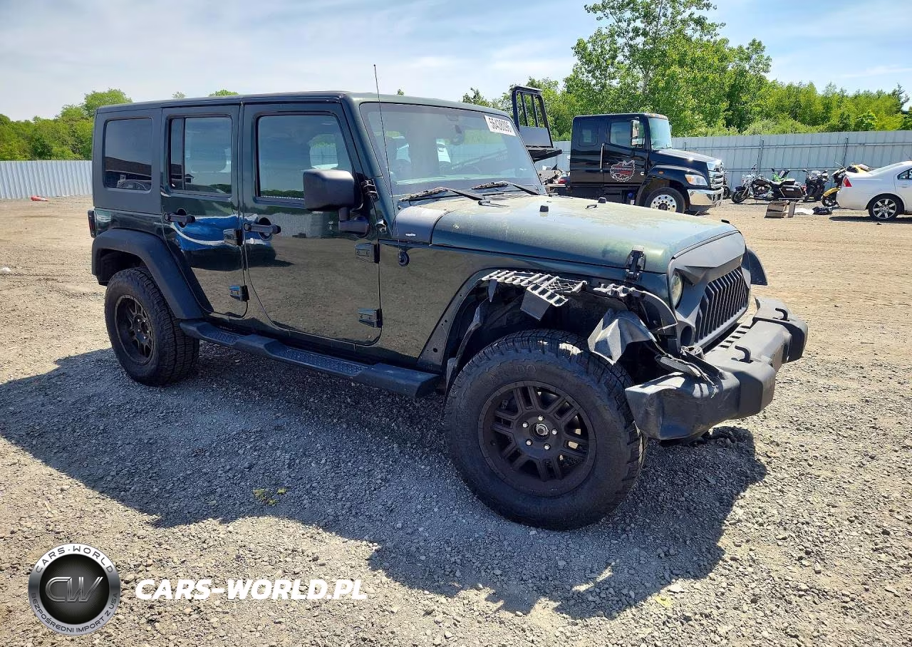 2011 Jeep Wrangler Unlimited Sport VIN:1J4BA3H17BL551297 - 4